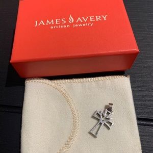 James Avery Deep Holy Spirit Cross silver (small)
